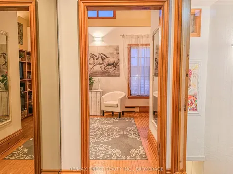 166 Queen Street Kingston ON K7K 1B1
