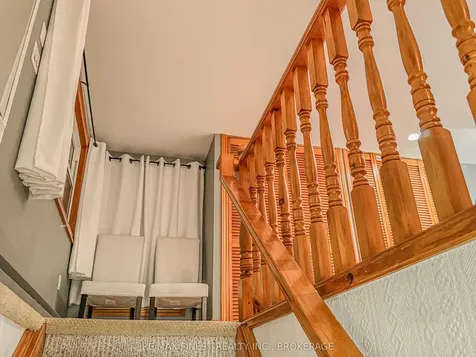 166 Queen Street Kingston ON K7K 1B1