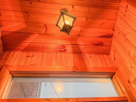 166 Queen Street Kingston ON K7K 1B1