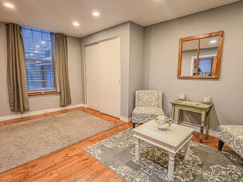 166 Queen Street Kingston ON K7K 1B1