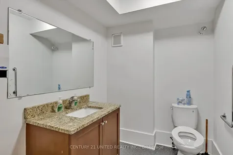 318 Stewart Street Peterborough ON K9J 3N1