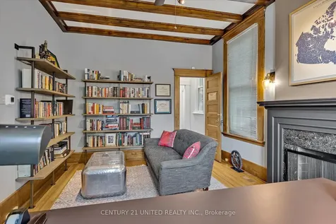 318 Stewart Street Peterborough ON K9J 3N1