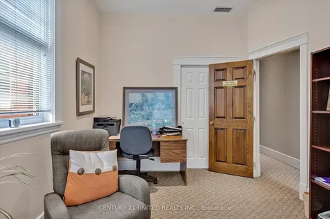 318 Stewart Street Peterborough ON K9J 3N1
