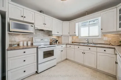68 Basswood Drive Guelph ON N1G 4X7