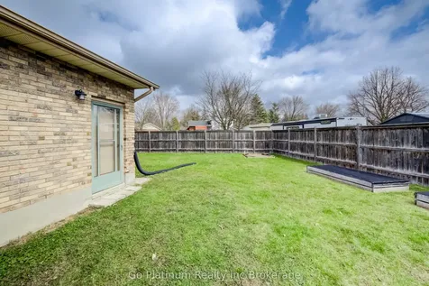 1 Moore Crescent Norwich ON N0J 1P0