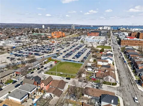 Street Hamilton ON L8L 2R1