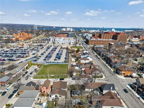 Street Hamilton ON L8L 2R1