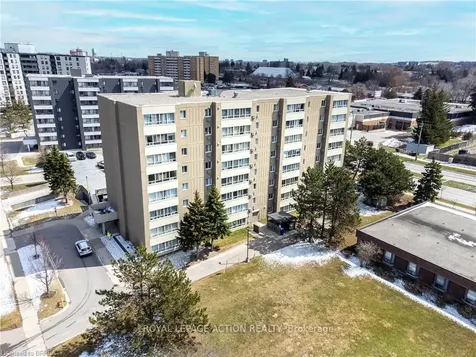 65 Highland Crescent Kitchener ON N2M 5M8