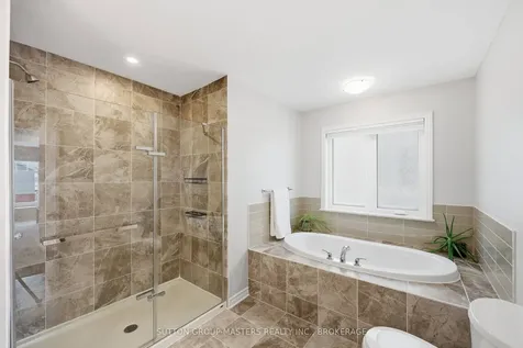 1187 Waterside Way Kingston ON K7K 0J1