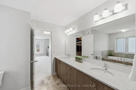 1187 Waterside Way Kingston ON K7K 0J1