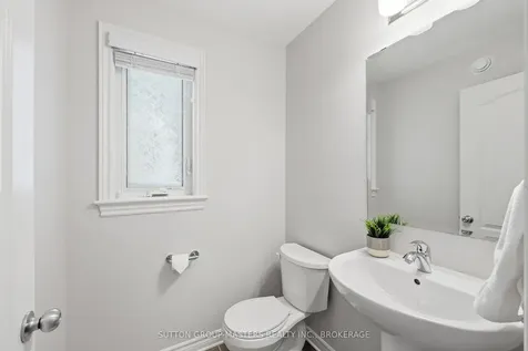 1187 Waterside Way Kingston ON K7K 0J1
