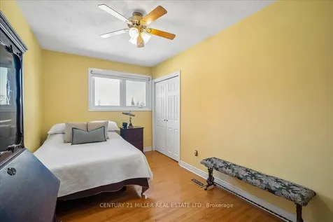 5 Cortina Crescent Hamilton ON L8K 4K3
