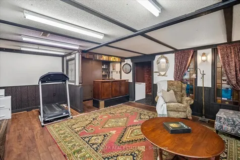5 Cortina Crescent Hamilton ON L8K 4K3