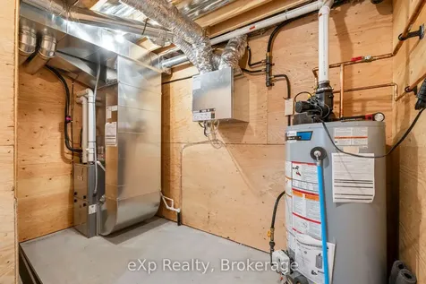 544 Newfoundland Street Wellington North ON N0G 2L2