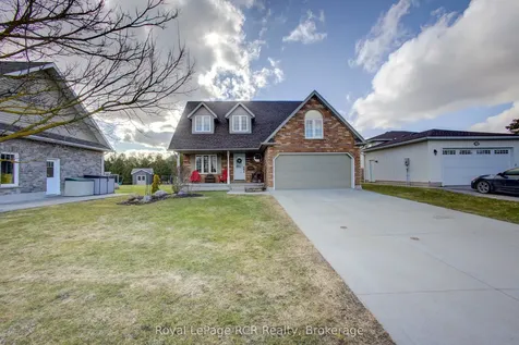 232 Conestoga Street N Wellington North ON N0G 1A0