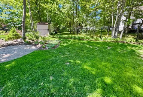 111 Thomas Street Deep River ON K0J 1P0