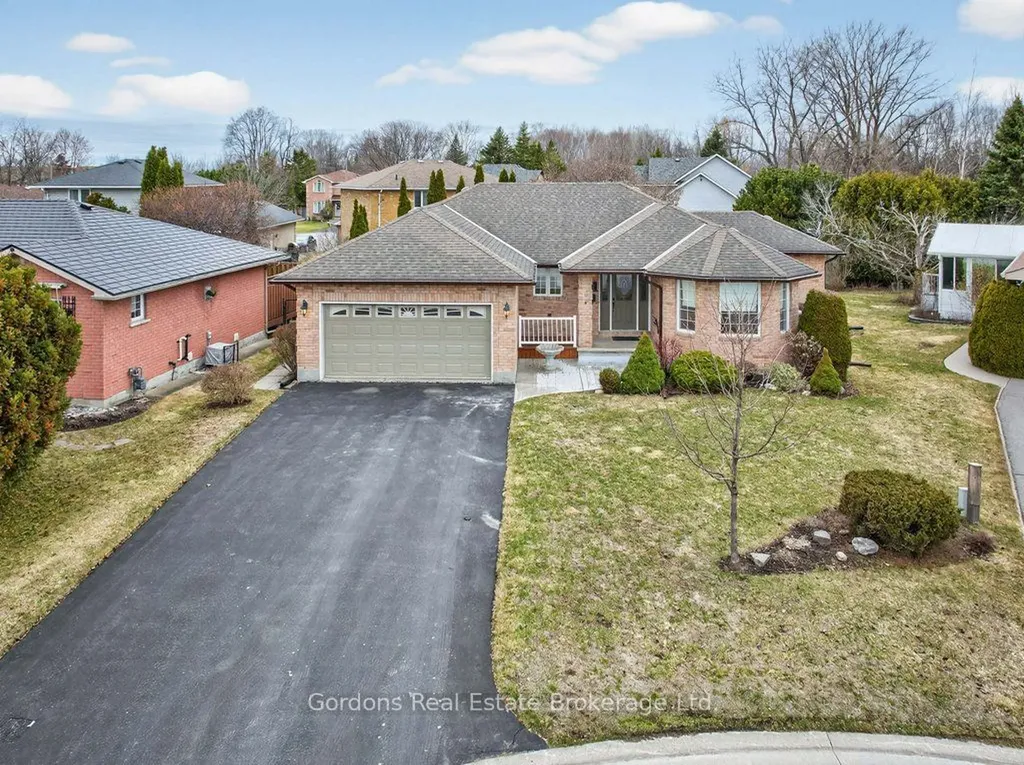 6 Wilmot Court Belleville ON K8P 5H1