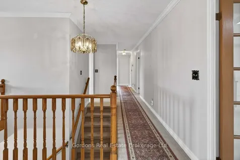 6 Wilmot Court Belleville ON K8P 5H1