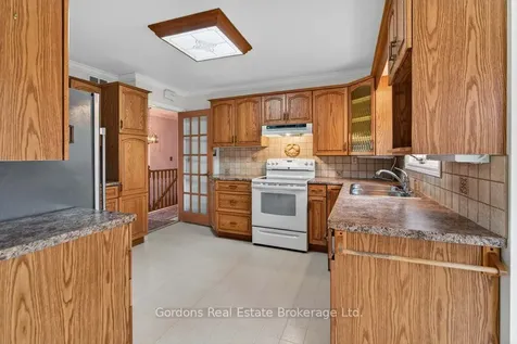 6 Wilmot Court Belleville ON K8P 5H1