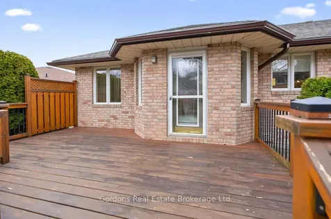6 Wilmot Court Belleville ON K8P 5H1