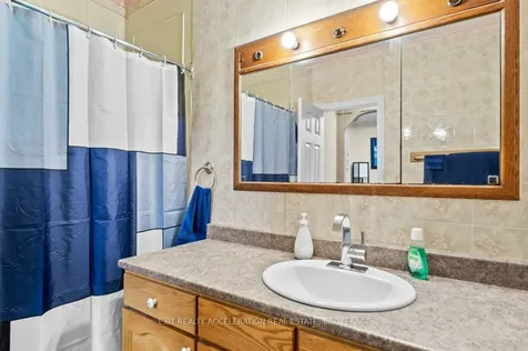 108 Dundas Street Deseronto ON K0K 1X0