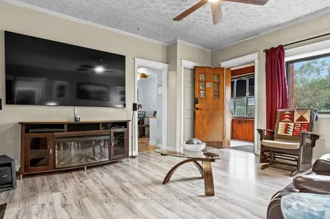 108 Dundas Street Deseronto ON K0K 1X0