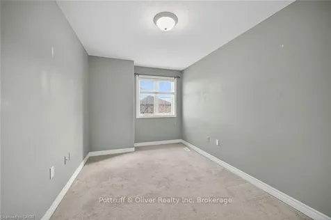 205 Tanglewood Drive Hamilton ON L0R 1C0