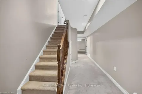 205 Tanglewood Drive Hamilton ON L0R 1C0