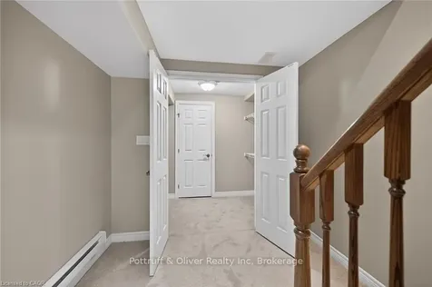 205 Tanglewood Drive Hamilton ON L0R 1C0
