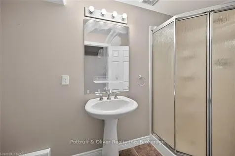 205 Tanglewood Drive Hamilton ON L0R 1C0
