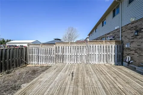 205 Tanglewood Drive Hamilton ON L0R 1C0