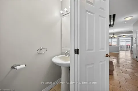 205 Tanglewood Drive Hamilton ON L0R 1C0