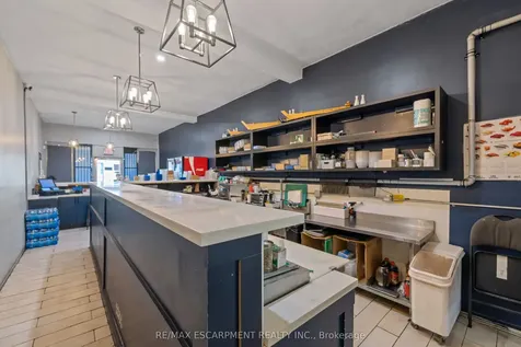 542 Concession Street Hamilton ON L8V 1A9