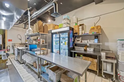 542 Concession Street Hamilton ON L8V 1A9