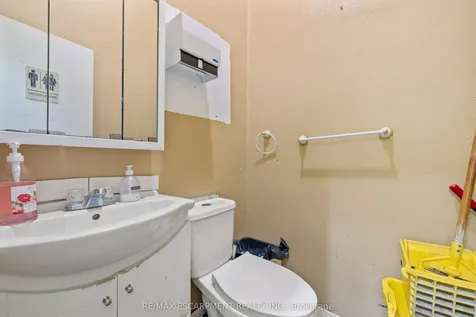 542 Concession Street Hamilton ON L8V 1A9