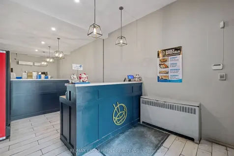 542 Concession Street Hamilton ON L8V 1A9