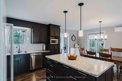 334 Tyendinaga Drive Saugeen Shores ON N0H 2L0