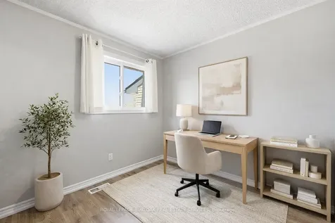 11 Queenslea Drive Hamilton ON L8W 1T7