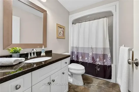 117 Willowdale Crescent Norfolk ON N0A 1N5