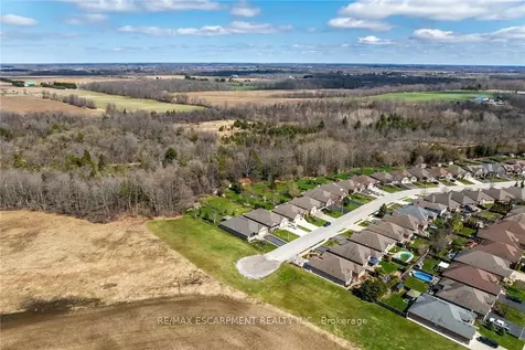 117 Willowdale Crescent Norfolk ON N0A 1N5
