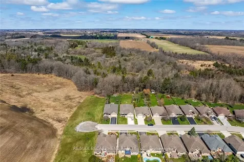 117 Willowdale Crescent Norfolk ON N0A 1N5