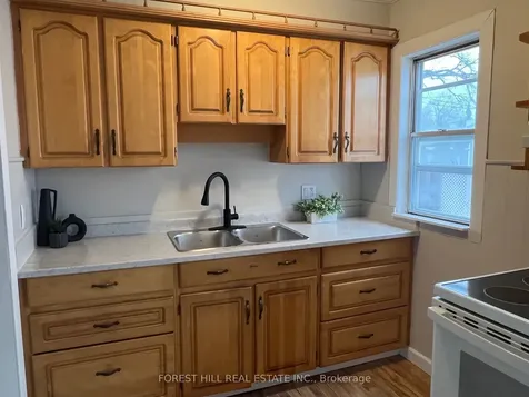 780 New Romaine Street Peterborough ON K9J 2E9