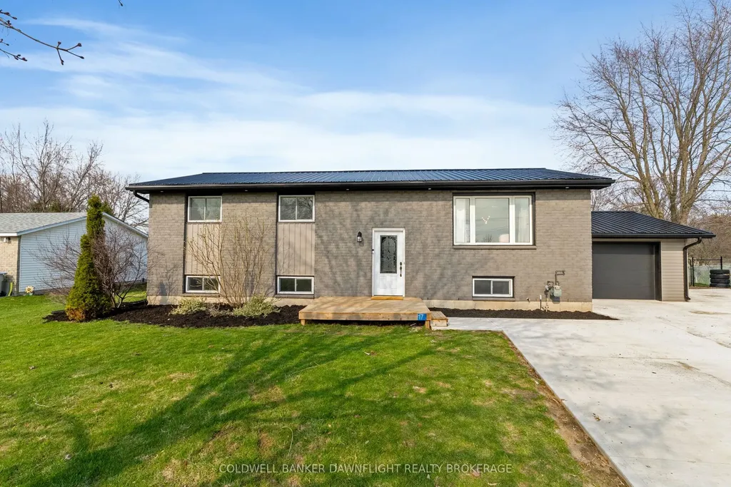 17 Hawthorn Crescent North Middlesex ON N0M 1A0