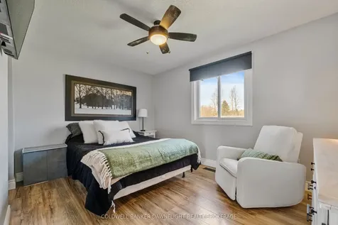 17 Hawthorn Crescent North Middlesex ON N0M 1A0