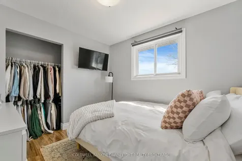 17 Hawthorn Crescent North Middlesex ON N0M 1A0