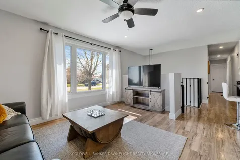 17 Hawthorn Crescent North Middlesex ON N0M 1A0
