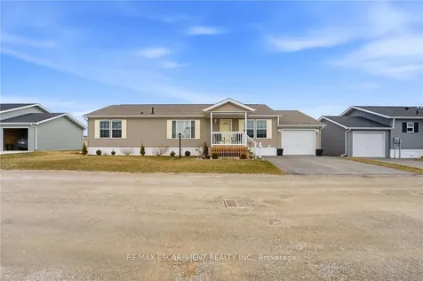 20 Hickory Hollow Haldimand ON N0A 1L0