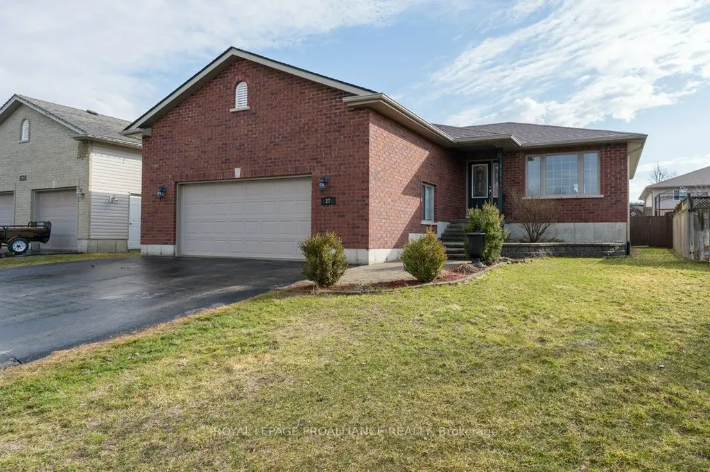 27 Forest Valley Drive Quinte West ON K0K 2C0