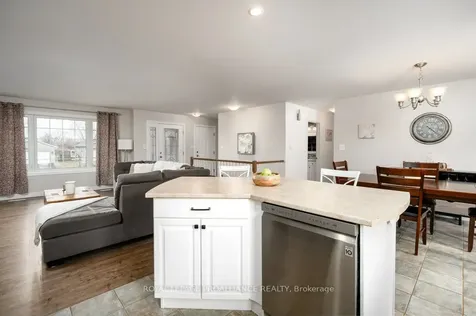 27 Forest Valley Drive Quinte West ON K0K 2C0