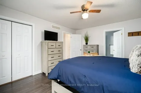 27 Forest Valley Drive Quinte West ON K0K 2C0